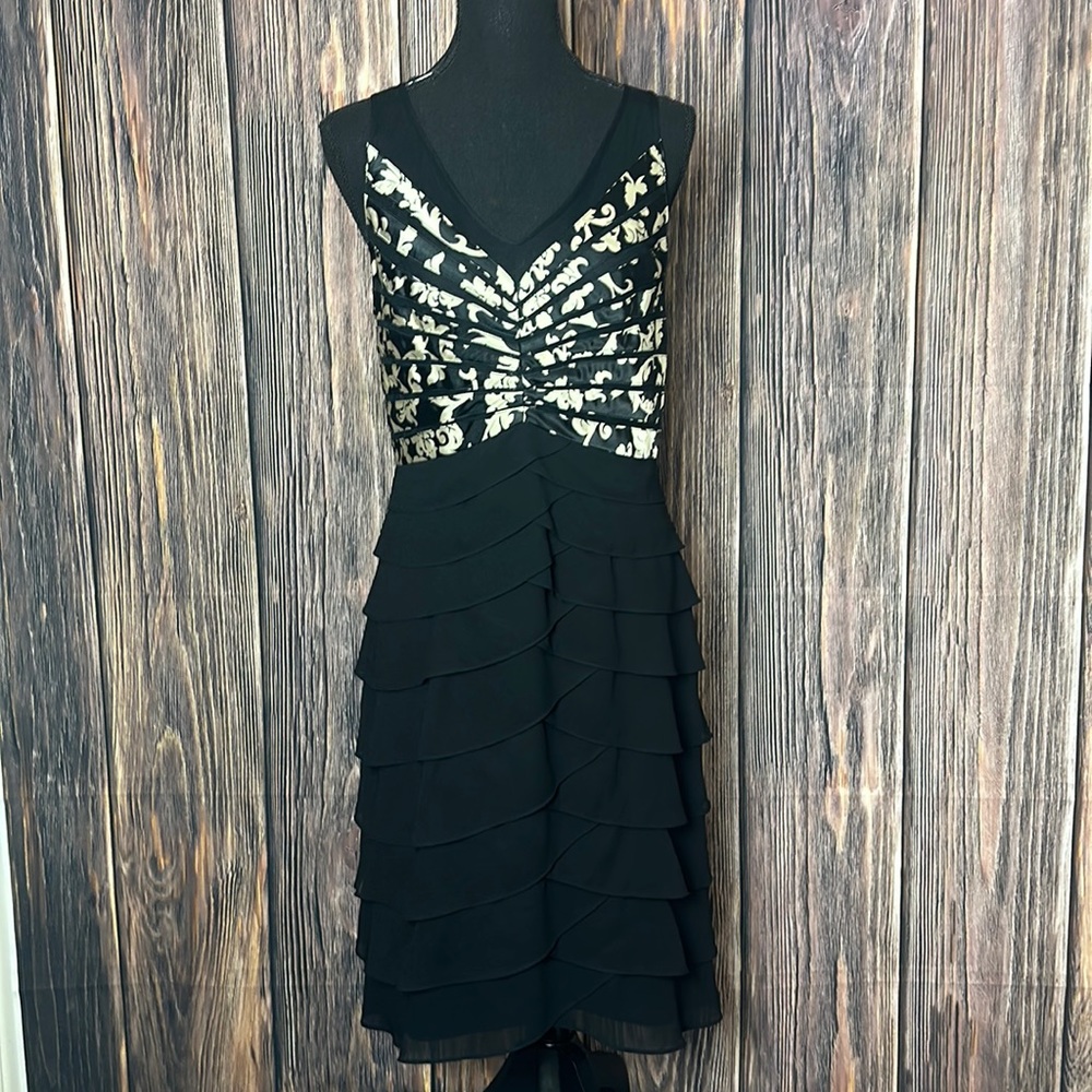 Scarlett Nite Black and Gold Dress